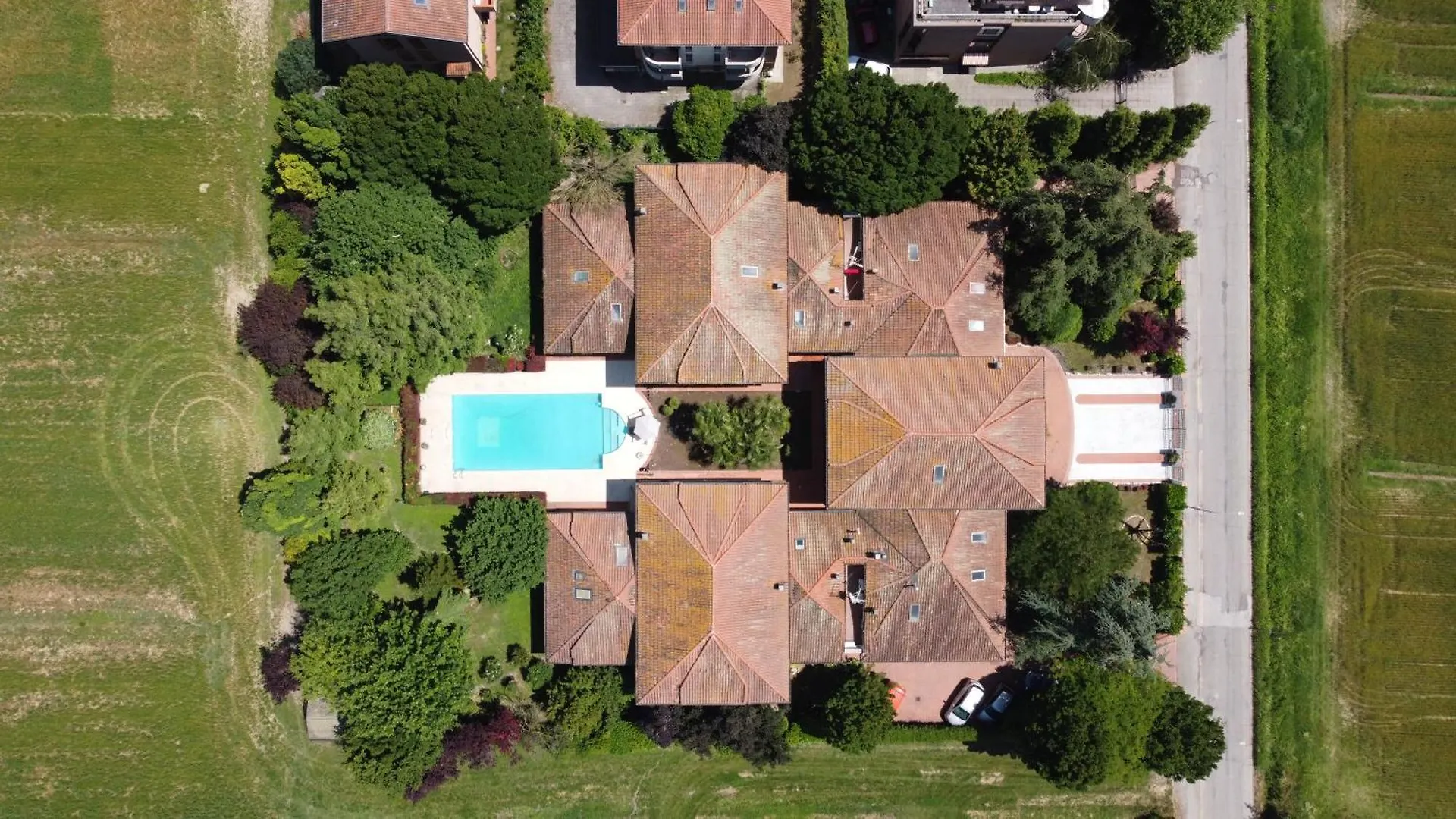 Villa Petrone - Luxury Home Tra Bologna E Modena - Wi-Fi, Biliardo, Jacuzzi E Piscina Nonantola İtalya