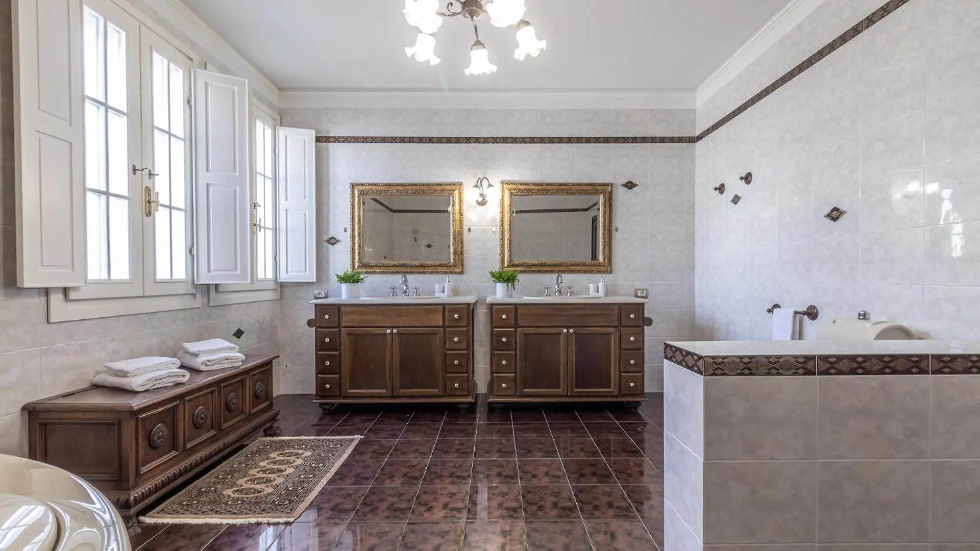 Villa Petrone - Luxury Home Tra Bologna E Modena - Wi-Fi, Biliardo, Jacuzzi E Piscina Nonantola