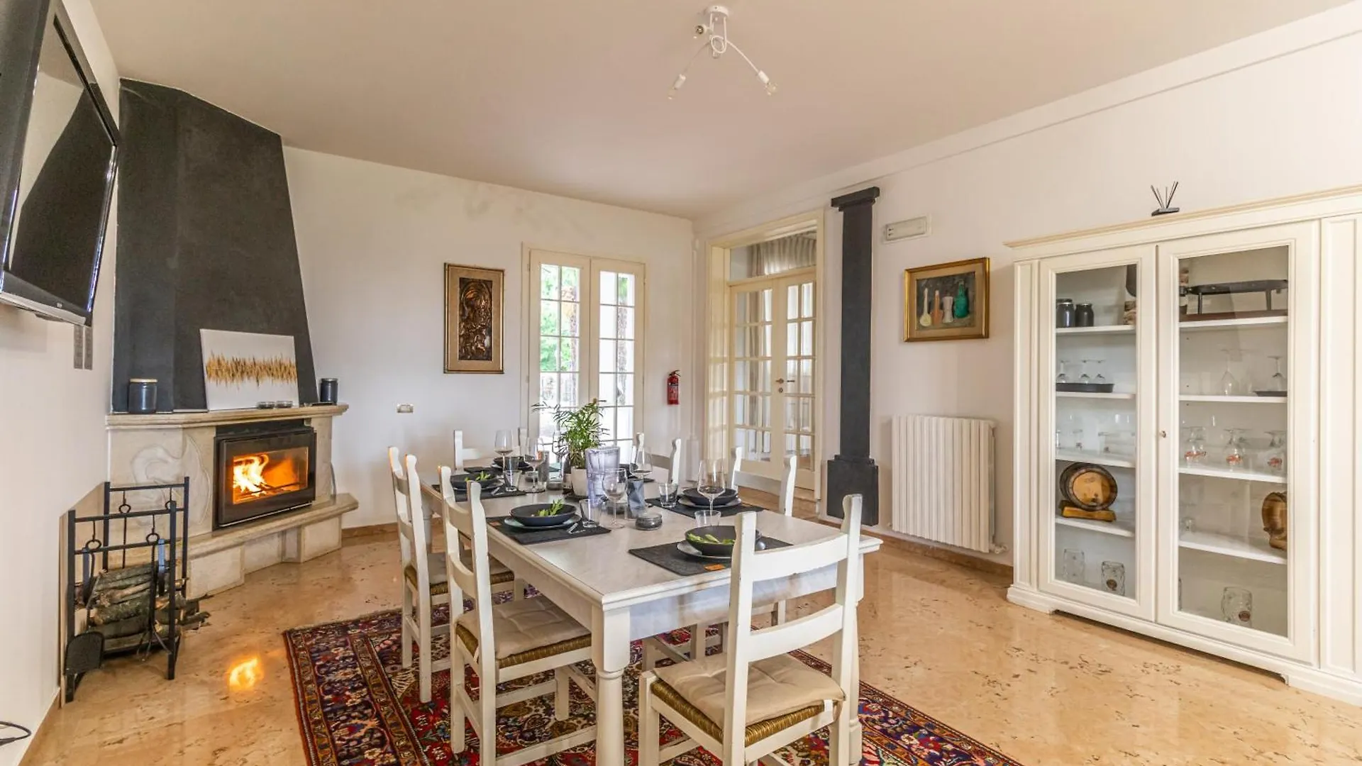 Villa Petrone - Luxury Home Tra Bologna E Modena - Wi-Fi, Biliardo, Jacuzzi E Piscina Nonantola