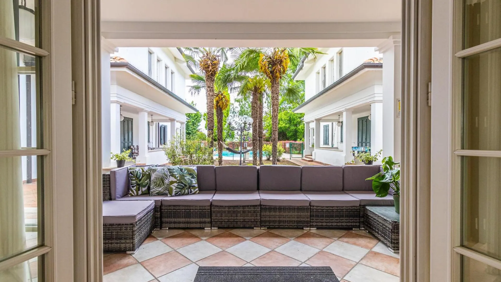 Villa Petrone - Luxury Home Tra Bologna E Modena - Wi-Fi, Biliardo, Jacuzzi E Piscina Nonantola